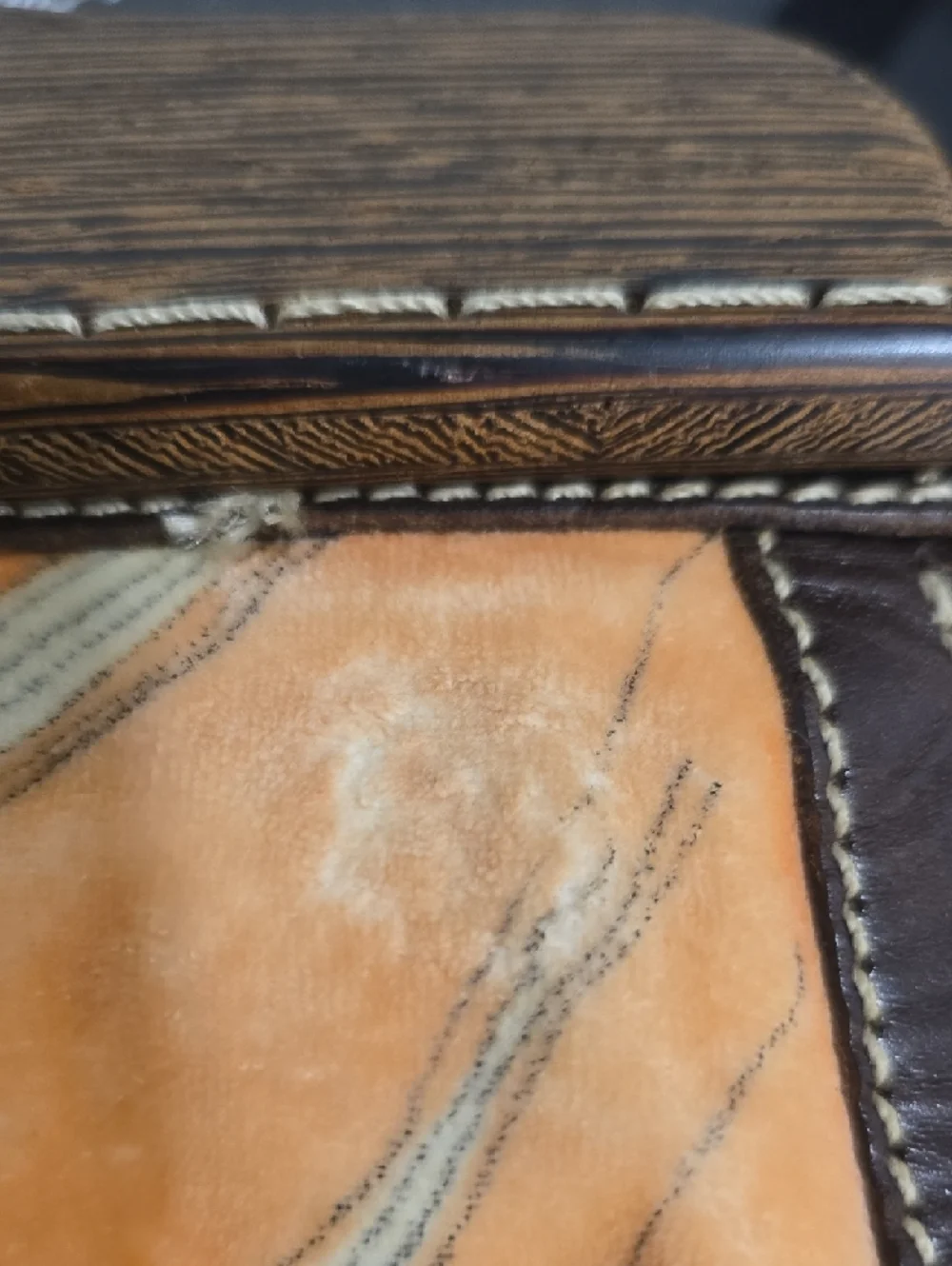 Miu Miu Rare 2023 Runway  Orange and Purple Velvet Tote with Wooden Handle - Picture 6 of 16